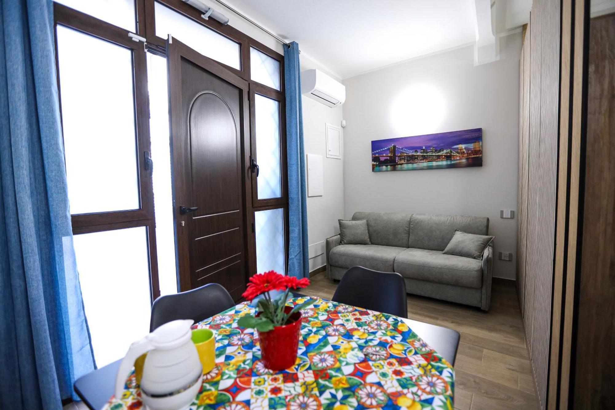 Due Cappuccini Daire Palermo Dış mekan fotoğraf